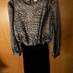 VIN Marinette Velvet Bottom w Abstract Animal Print Top Midi Dress 12